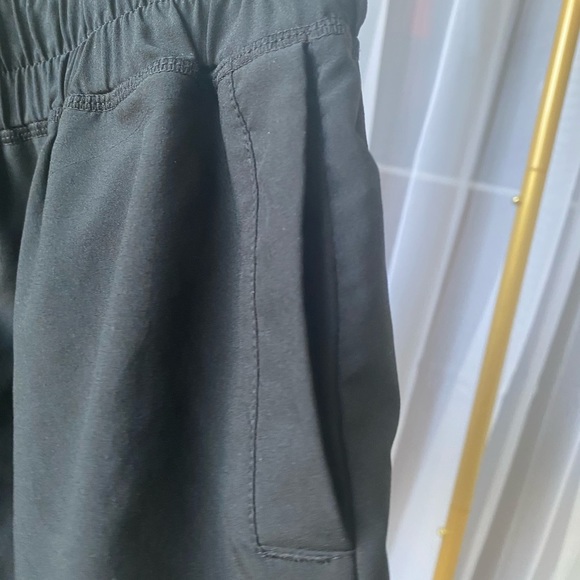 Glyder Laser Cut Detail Shorts size Small - Picture 4 of 5